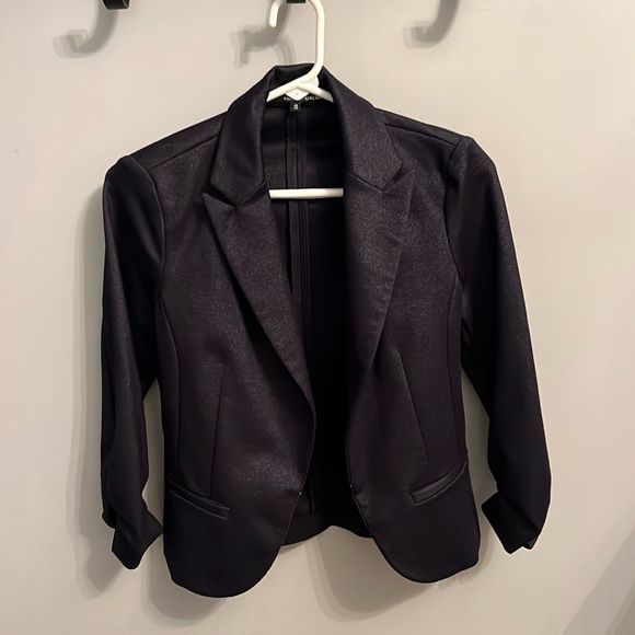 Amanda & Chelsea Blazer - Picture 1 of 4